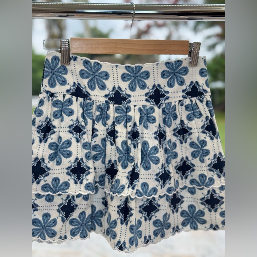 Agua Bendita x Target Floral Eyelet Mini Skirt – Navy & White, Pockets, Size XS - Picture 2 of 7